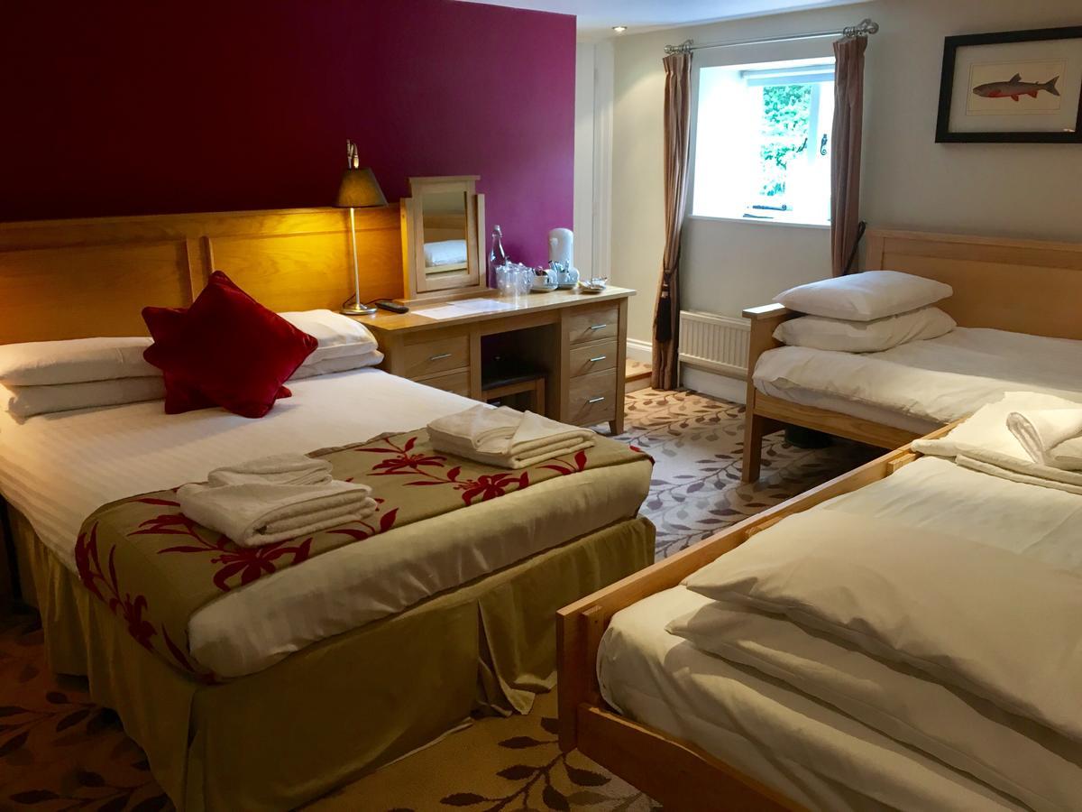 The Sea Trout Inn Totnes Eksteriør billede