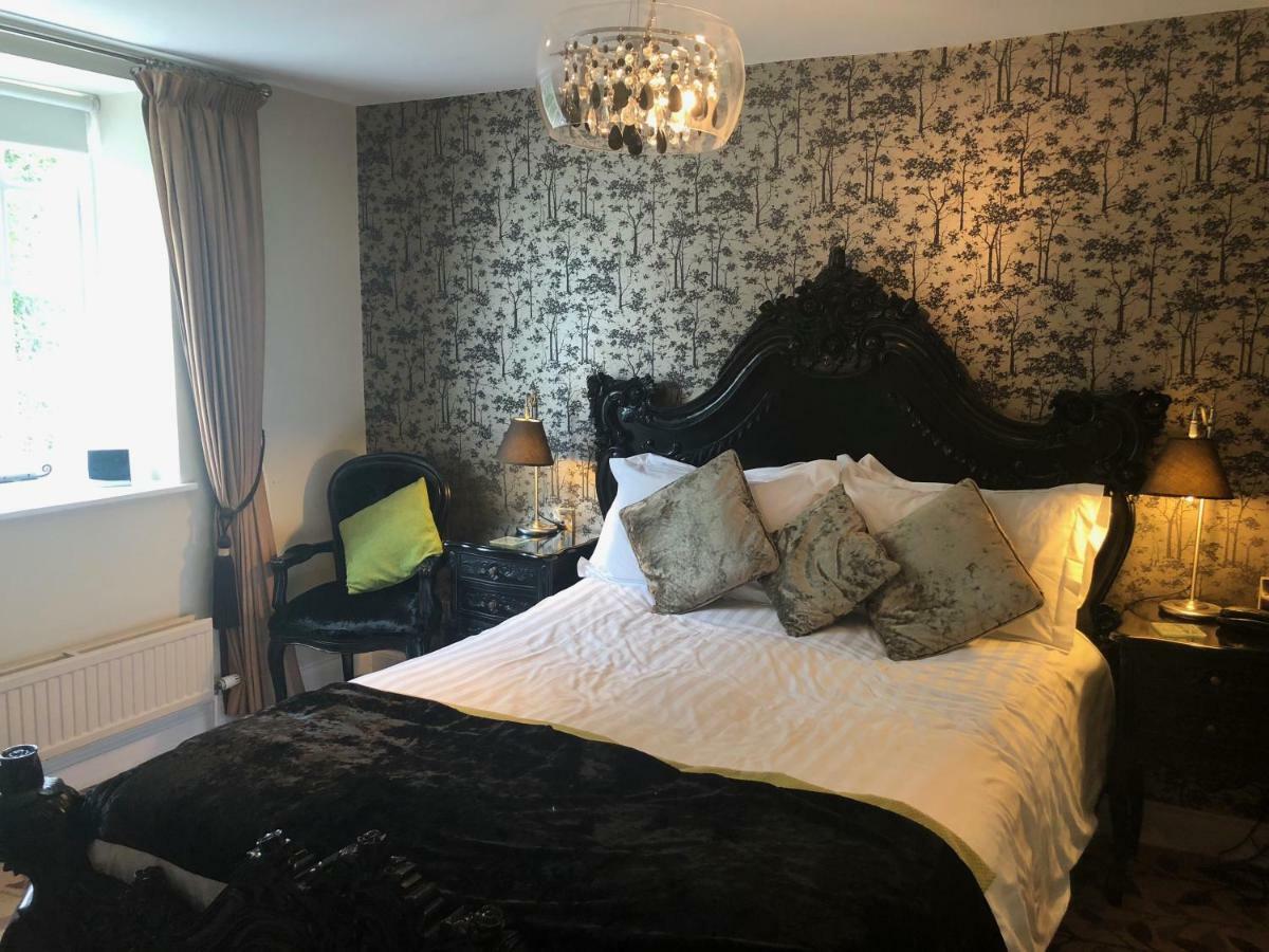 The Sea Trout Inn Totnes Eksteriør billede
