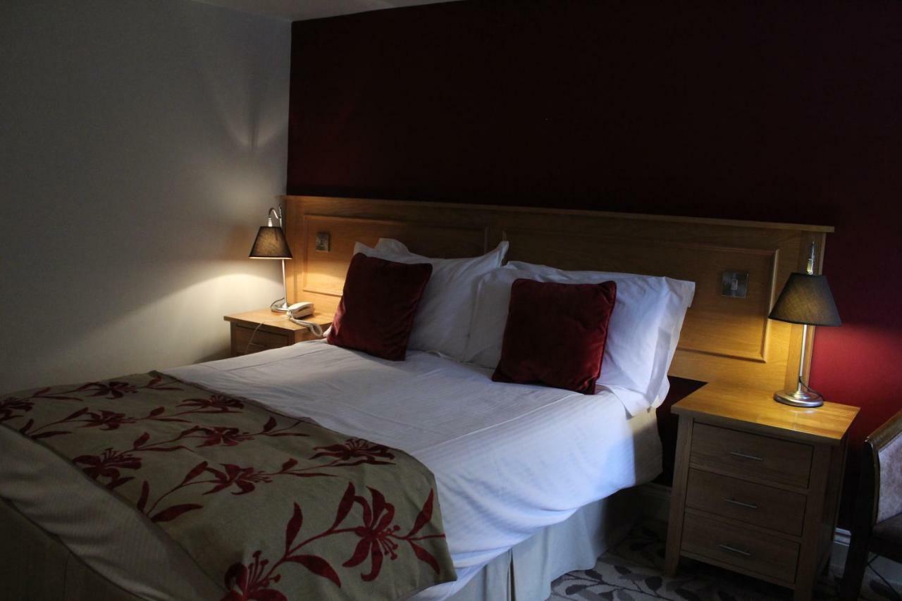 The Sea Trout Inn Totnes Eksteriør billede